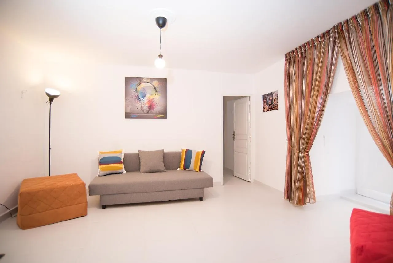 Appartamento Casa Napoletana - Dante Napoli 0*,  Italia